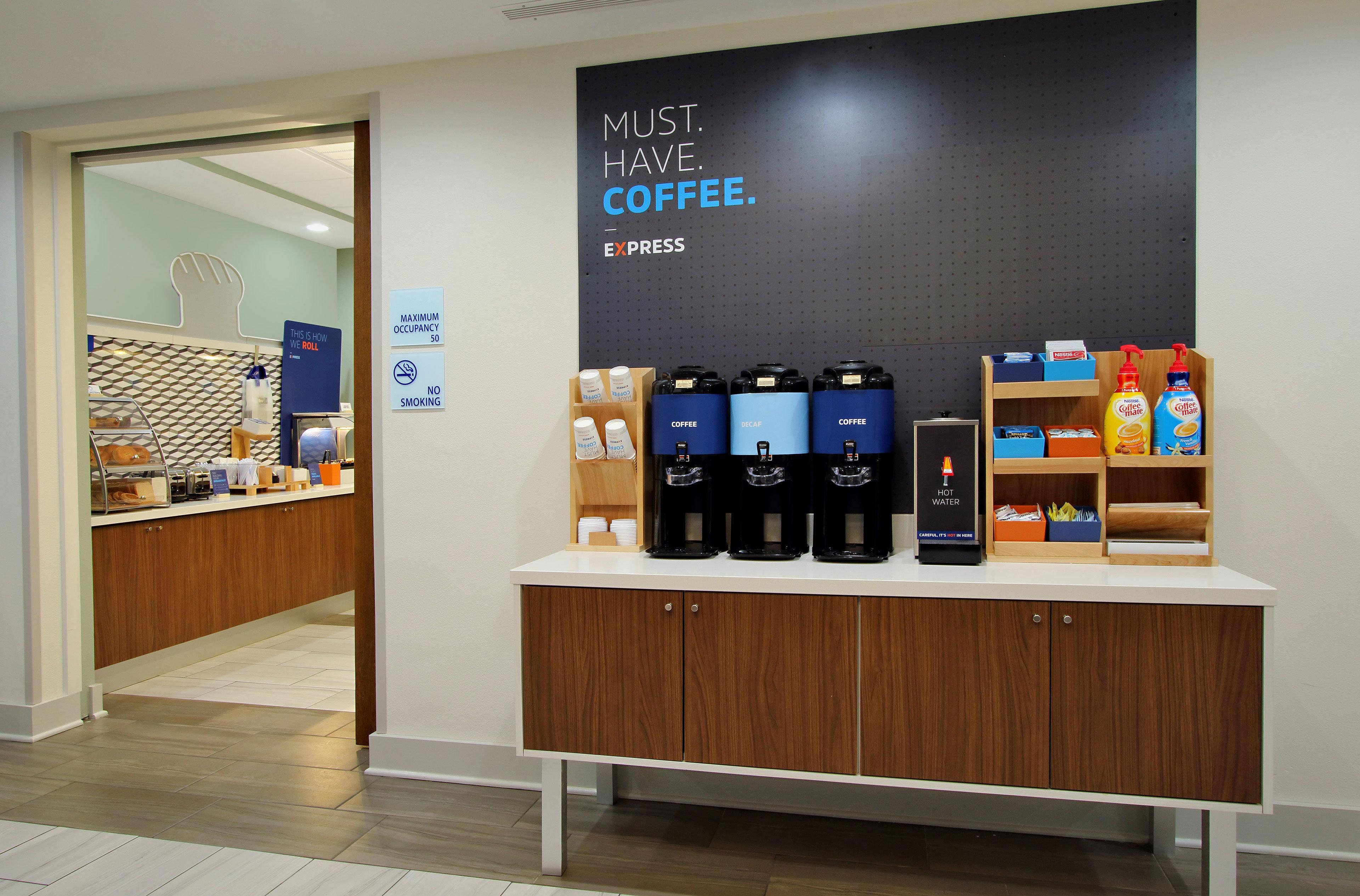 Holiday Inn Express & Suites Tracy By Ihg Экстерьер фото