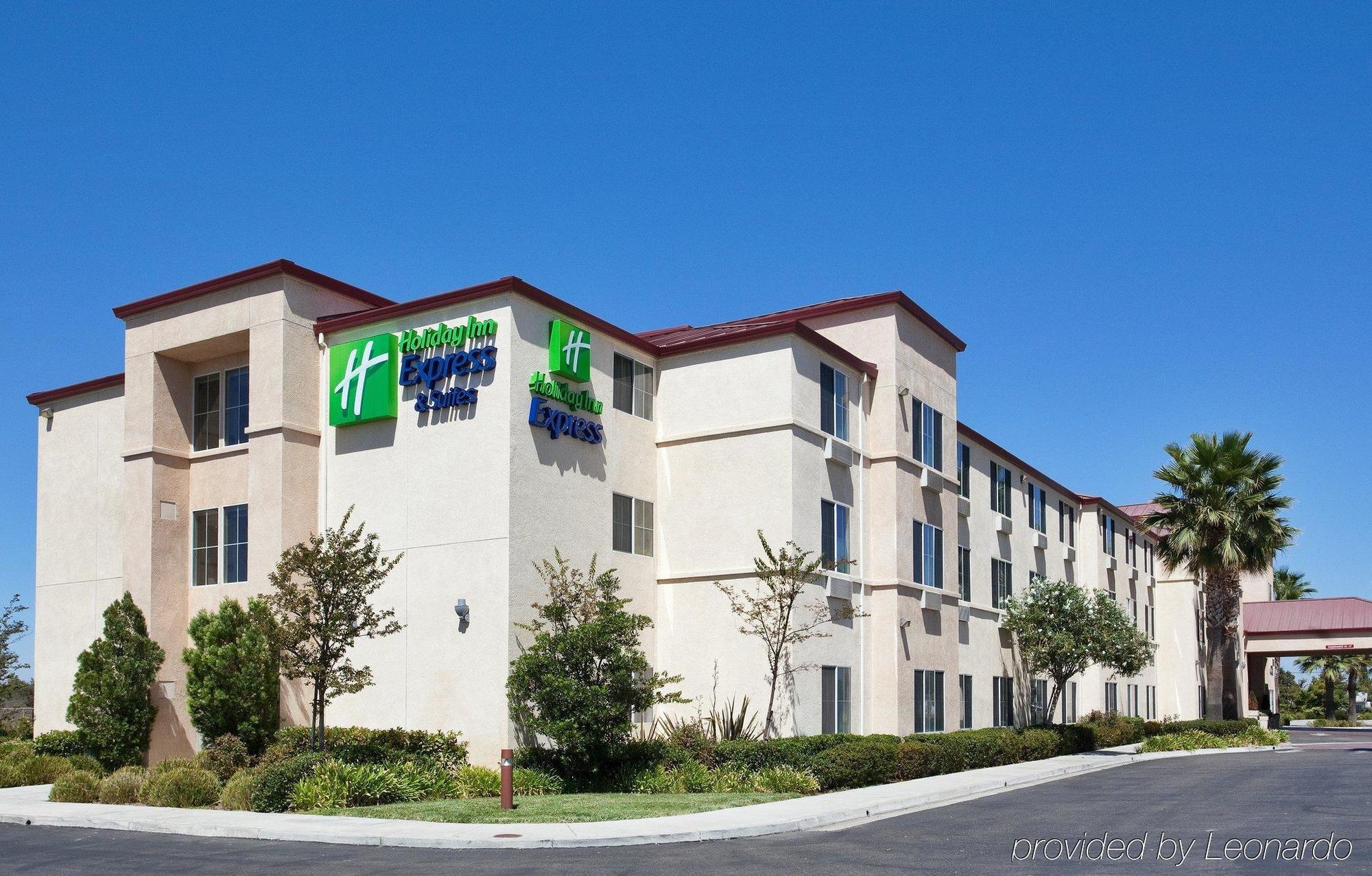 Holiday Inn Express & Suites Tracy By Ihg Экстерьер фото