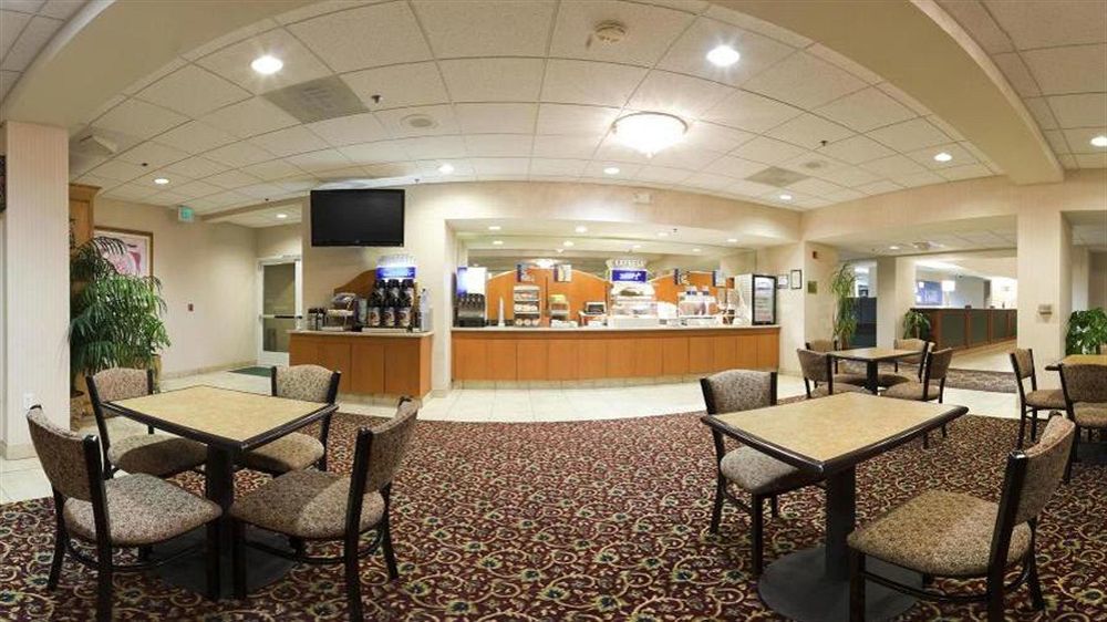 Holiday Inn Express & Suites Tracy By Ihg Экстерьер фото